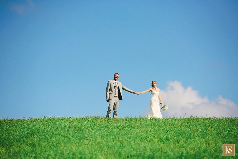 Unique wedding portrait, Must have wedding picture, www.kelliesaunders.com